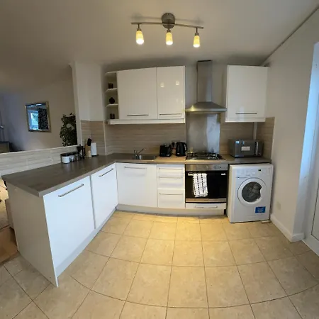 2 Bed House Near Canary Wharf London Exterior photo